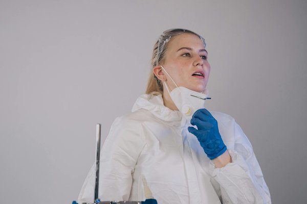 Prévoir les Risques Financiers : L'Art des Scénarios de Stress en Finance